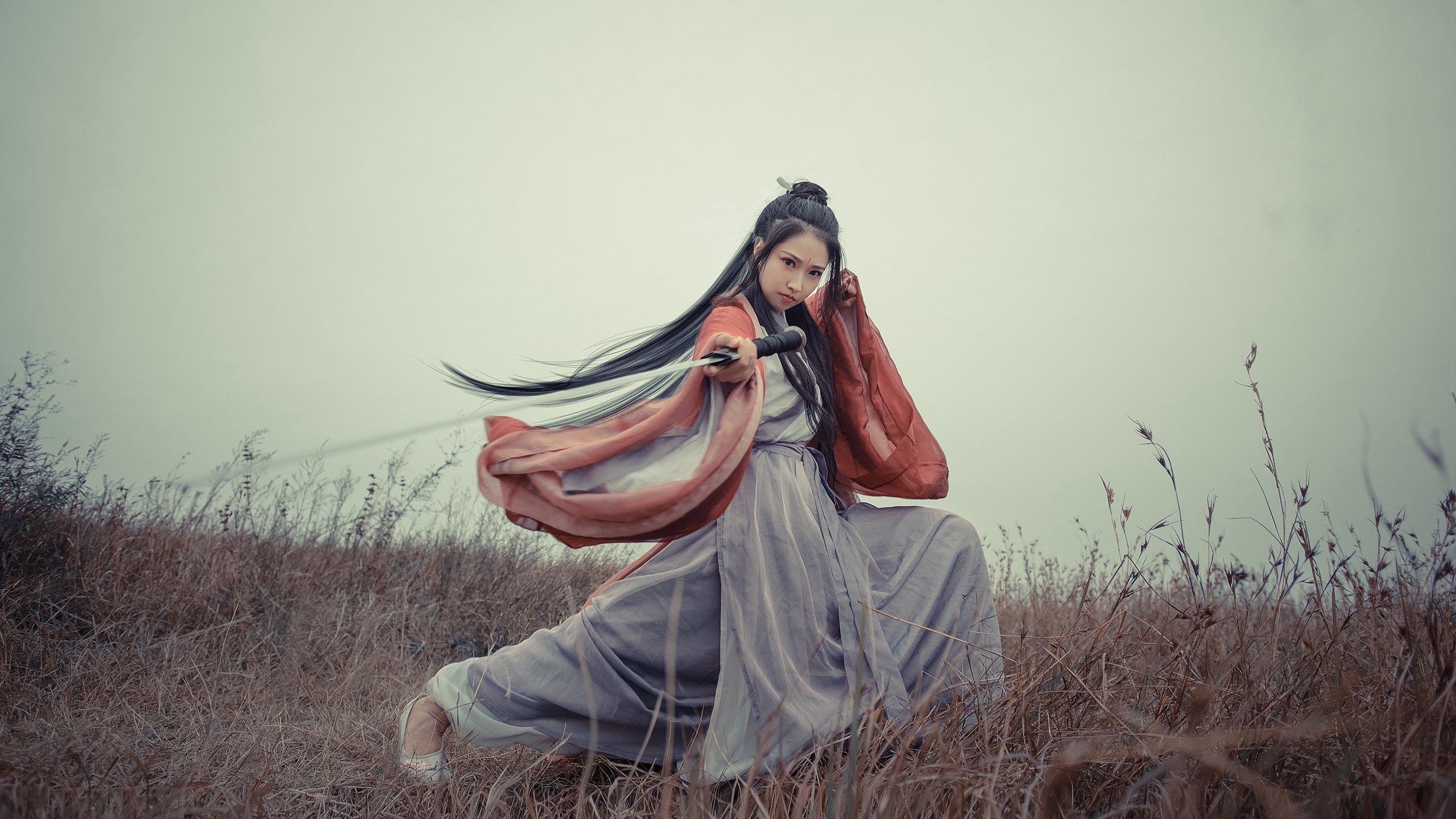 爱游戏 电竞-特斯·冯·迪克：南非队的中场发动机，传球精准一气呵成